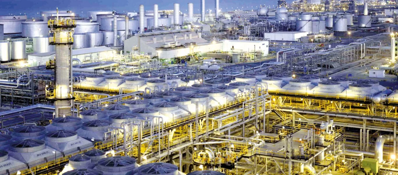 Σαουδική Αραβία: Μεγάλες πιέσεις σε πλούσιες οικογένειες να επενδύσουν στην Aramco